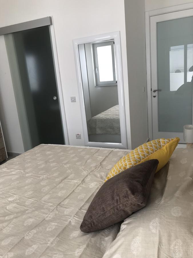 Centre Point Apartment San Ġiljan Extérieur photo