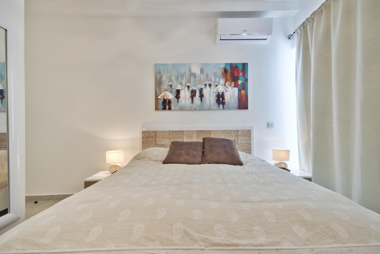 Centre Point Apartment San Ġiljan Extérieur photo